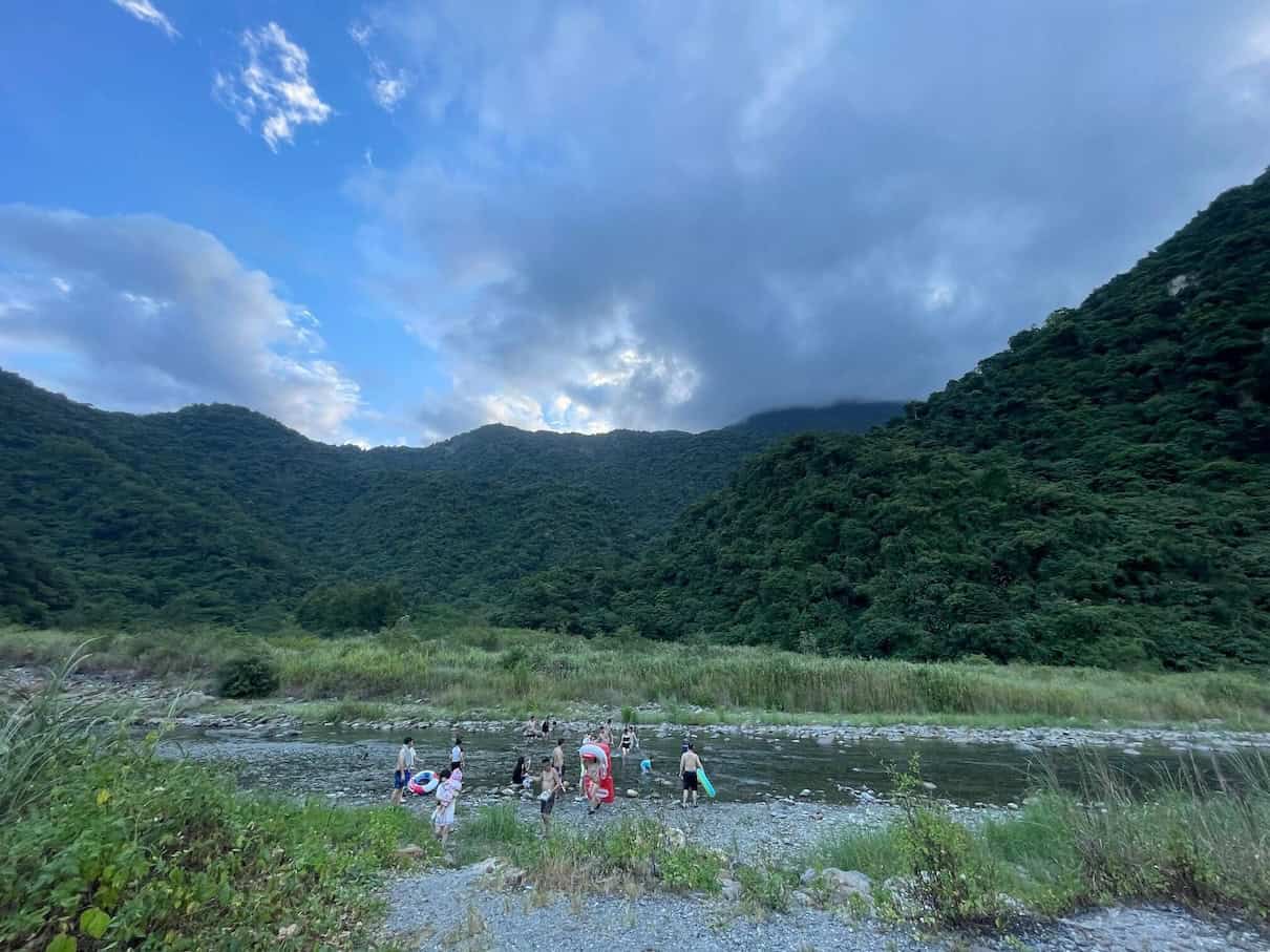 那山那谷露營區後方南澳南溪