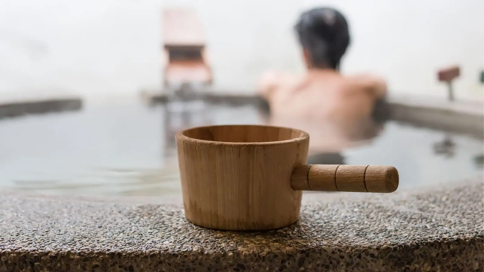 泡硫磺泉